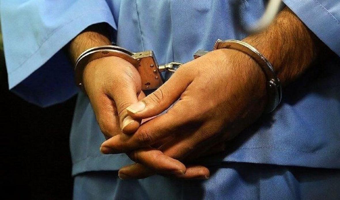 خبرنگاران عامل فروش مواد ضدعفونی کننده تقلبی در کرمان دستگیر شد