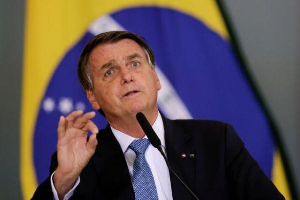 تور ارزان برزیل: جلوگیری از ورود رئیس جمهور برزیل به استادیوم فوتبال به علت نزدن واکسن