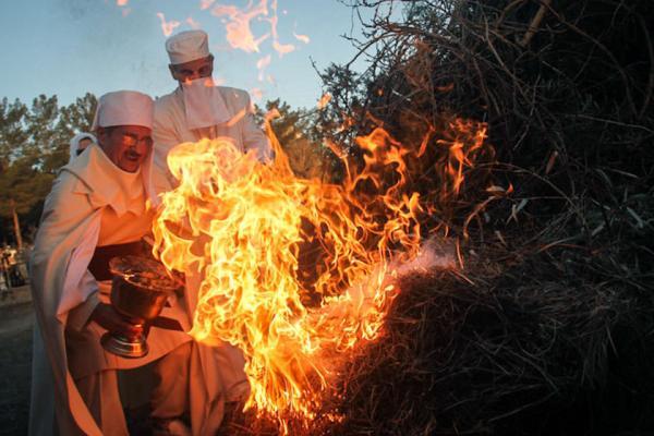 حضور گردشگران در جشن سده ممنوع شد